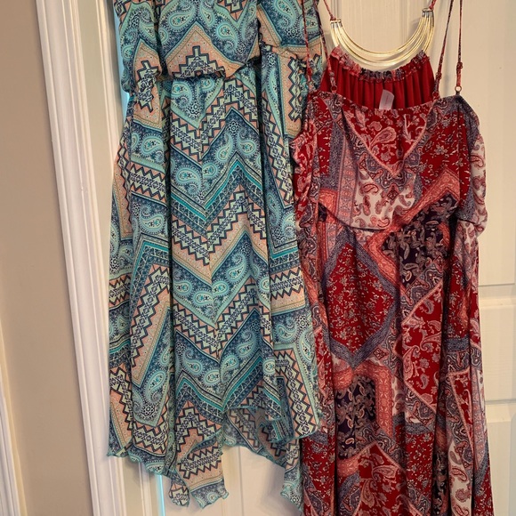 Cute dresses set - Picture 3 of 3